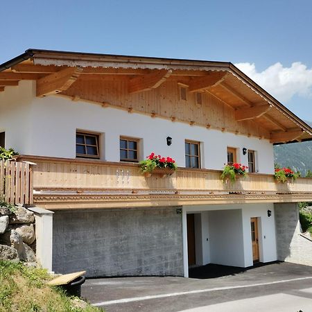 Ferienhaus Weber-Haeusl ライト・イム・アルプバッハタール エクステリア 写真