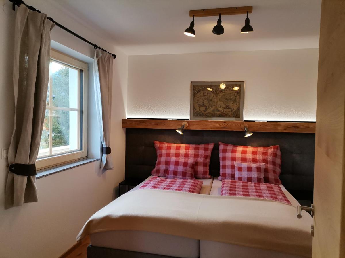 Ferienhaus Weber-Haeusl ライト・イム・アルプバッハタール エクステリア 写真