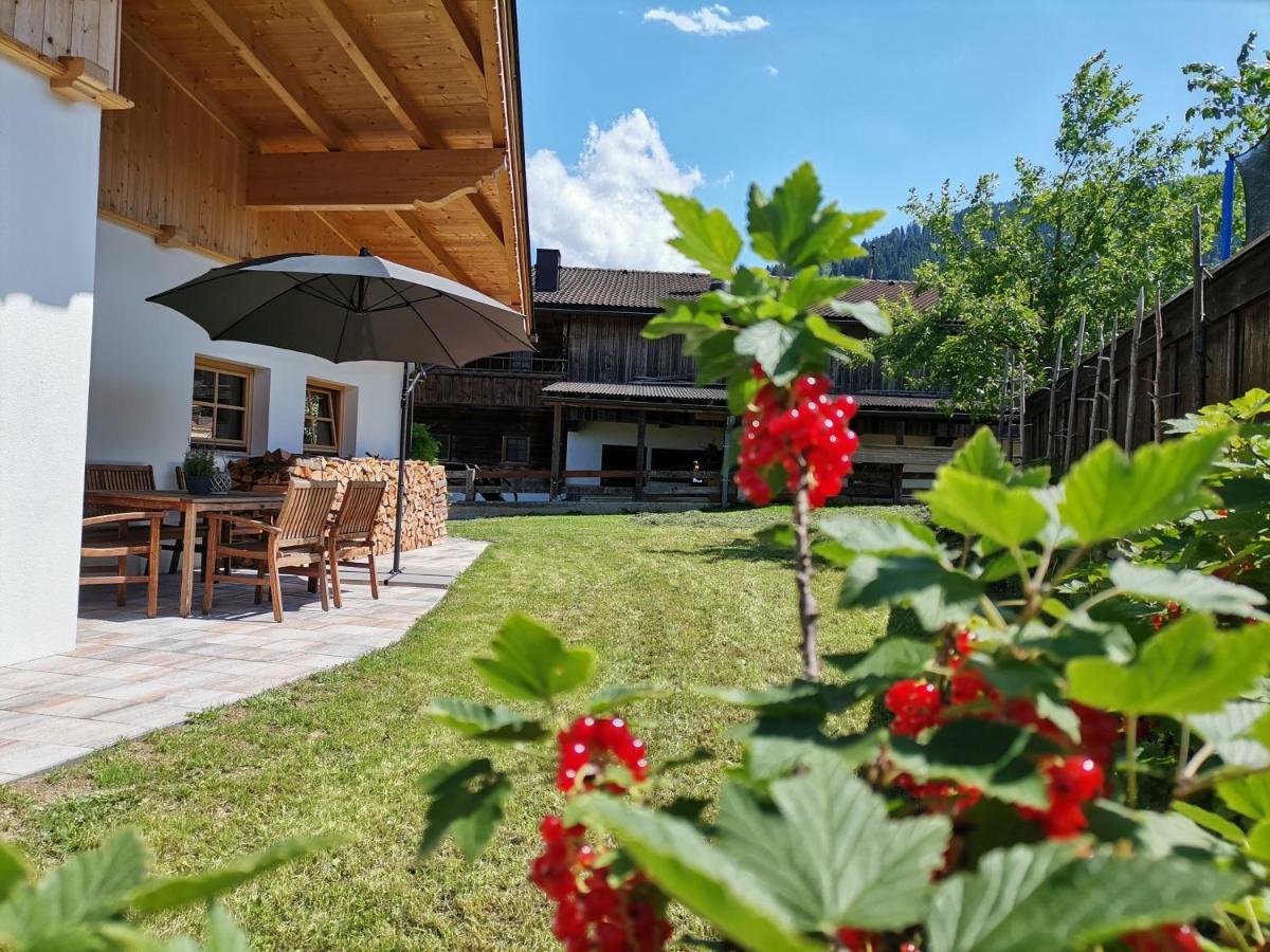 Ferienhaus Weber-Haeusl ライト・イム・アルプバッハタール エクステリア 写真
