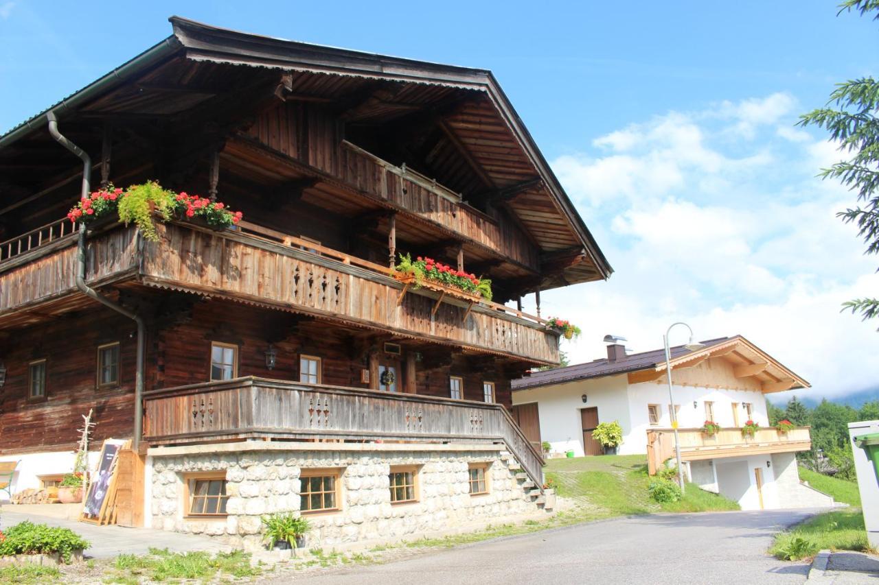 Ferienhaus Weber-Haeusl ライト・イム・アルプバッハタール エクステリア 写真